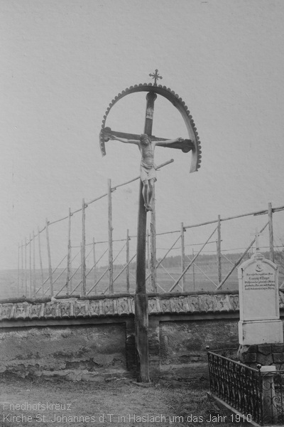Kirche St. Johannes d.T. Haslach Friedhofskreuz um 1910